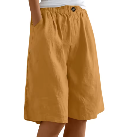 Chris – loose shorts